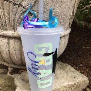 Color Changing Graduation Cup